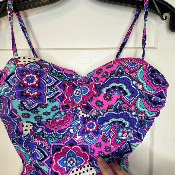 Love Your Assets By Sara Blakey Spanx Swimsuit Size M E1.2 - Picture 3 of 9